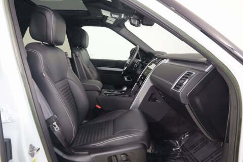 2023 Land Rover Discovery P360 S R-Dynamic