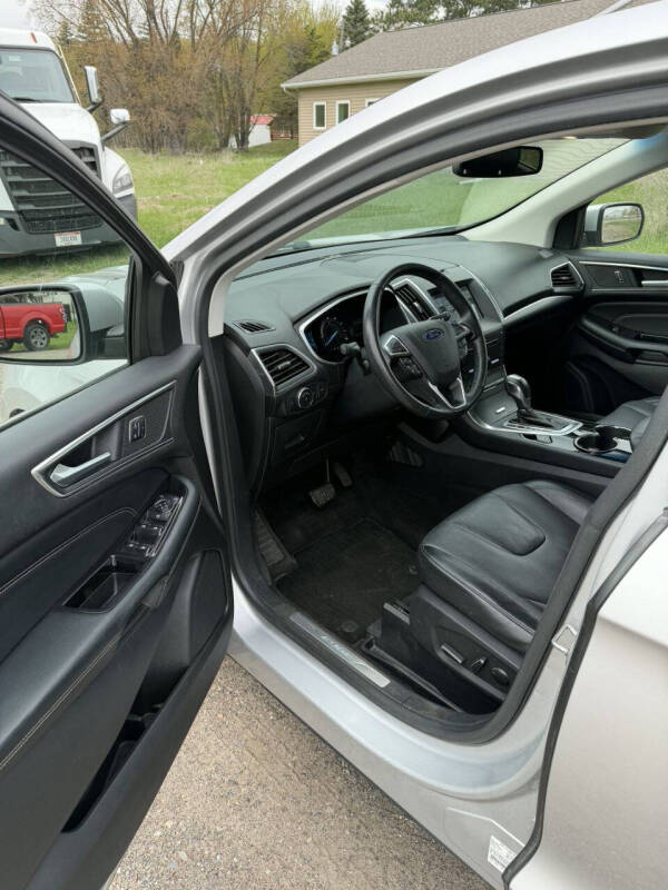2016 Ford Edge Titanium