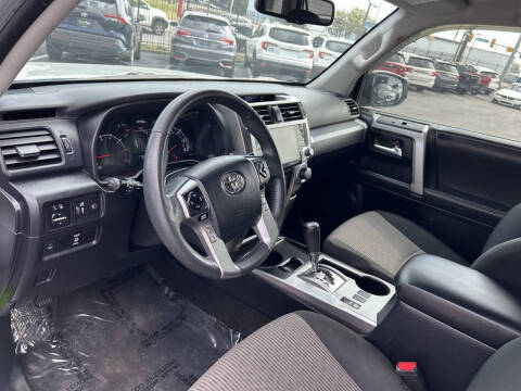 2020 Toyota 4Runner SR5