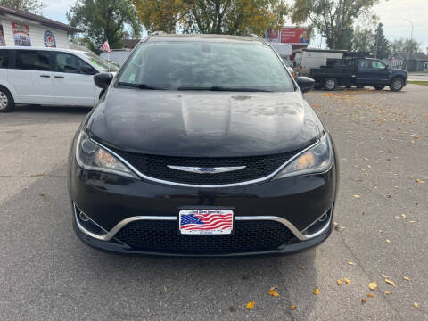2019 Chrysler Pacifica Touring L