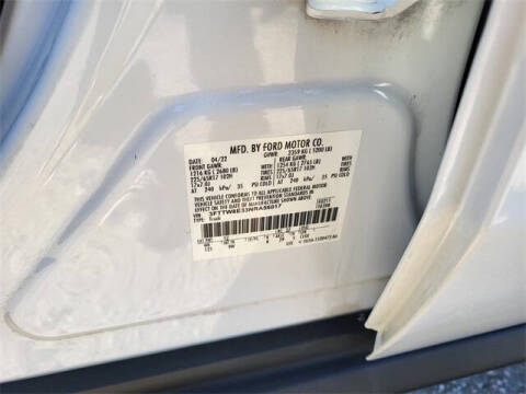 2022 Ford Maverick XL