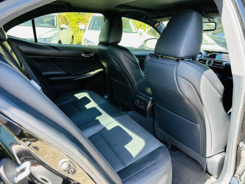 2016 Lexus IS 200t
