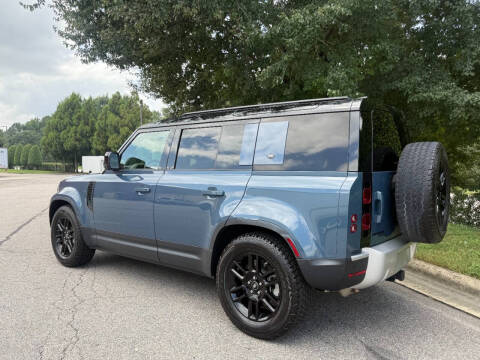 2020 Land Rover Defender 110 SE