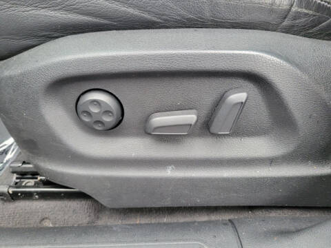 2012 Audi Q5 3.2 quattro Premium Plus