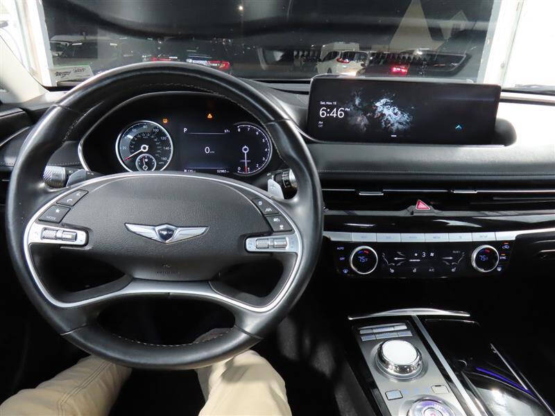 2023 Genesis G80