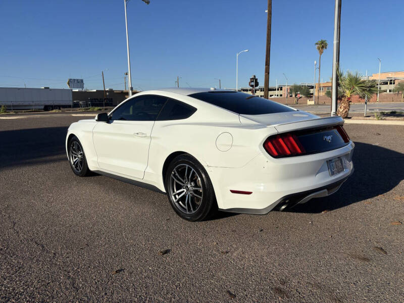2017 Ford Mustang EcoBoost Premium