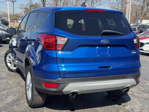 2019 Ford Escape SE