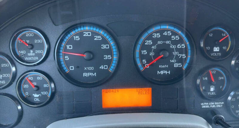 2010 International 4300 Grapple truck