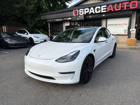 2022 Tesla Model 3 Long Range