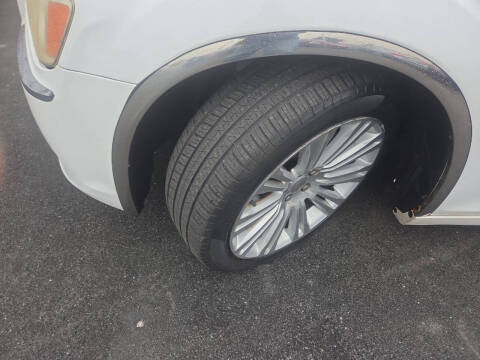 2012 Chrysler 300 Limited