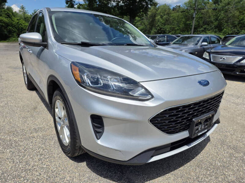 2020 Ford Escape SE