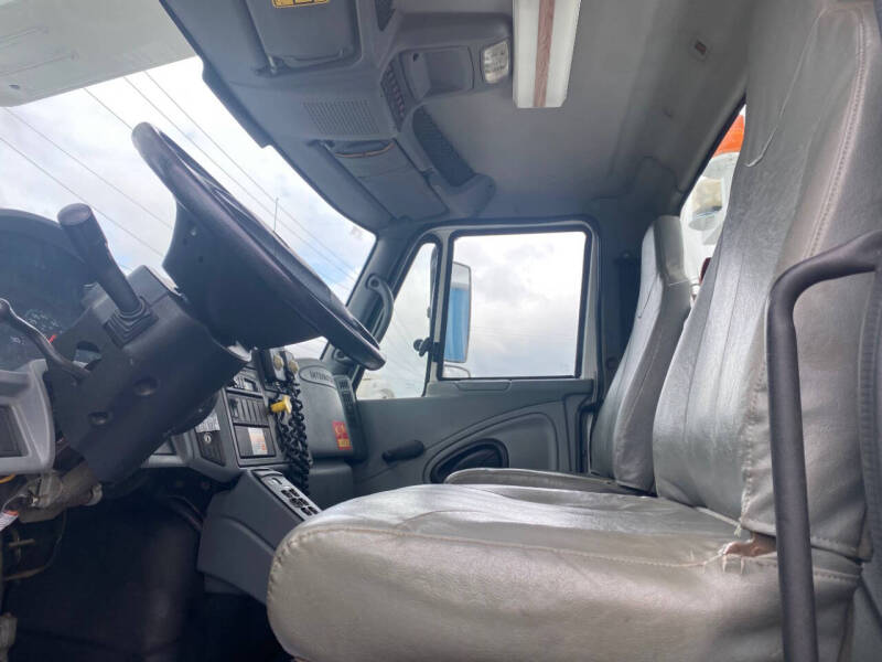 2003 International DuraStar 4300