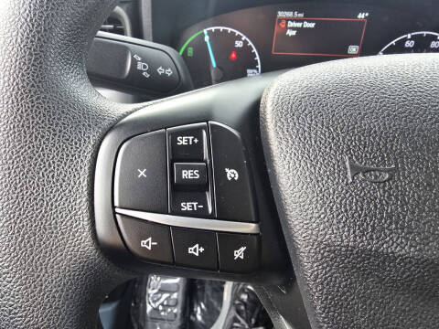 2023 Ford Maverick XL