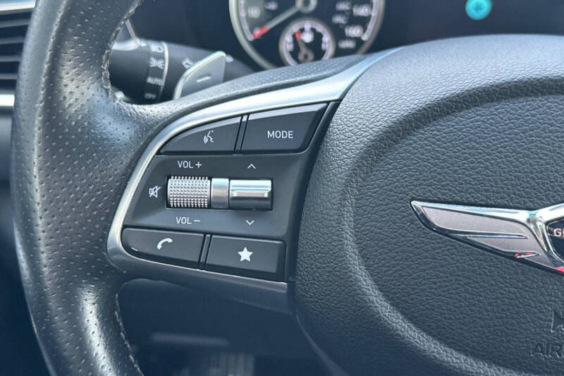 2022 Genesis G70
