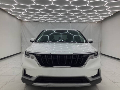 2023 Kia Carnival LX