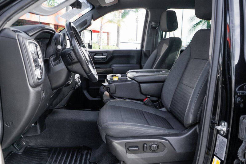 2023 GMC Sierra 2500HD