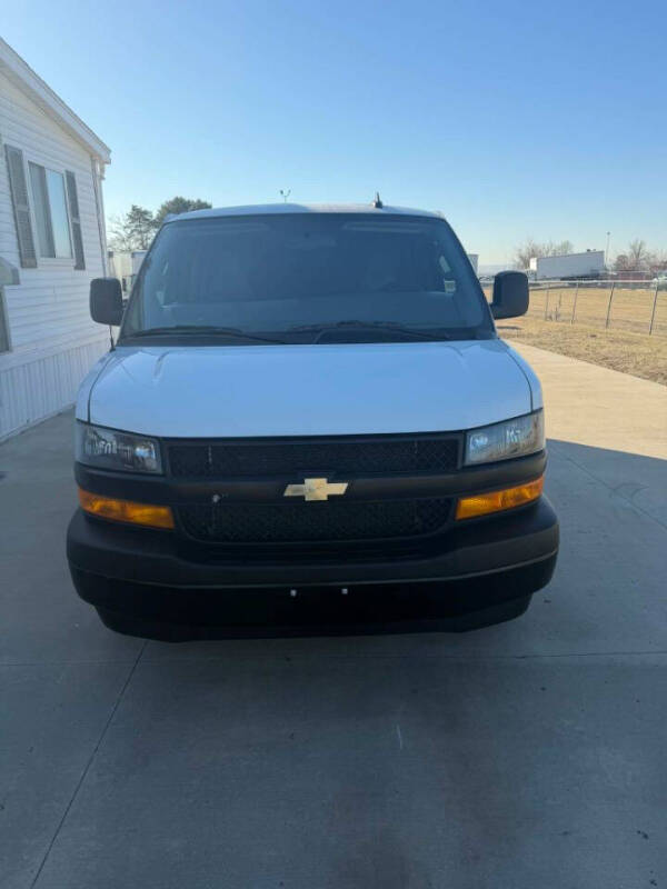 2023 Chevrolet Express 2500