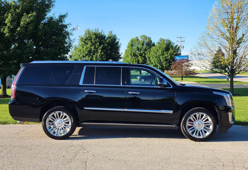 2017 Cadillac Escalade ESV Platinum