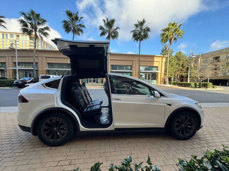 2018 Tesla Model X 75D