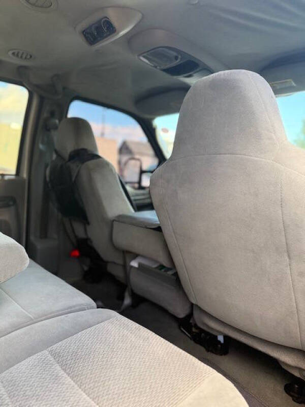 2003 Ford Excursion XLT