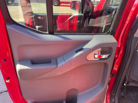 2011 Nissan Frontier S