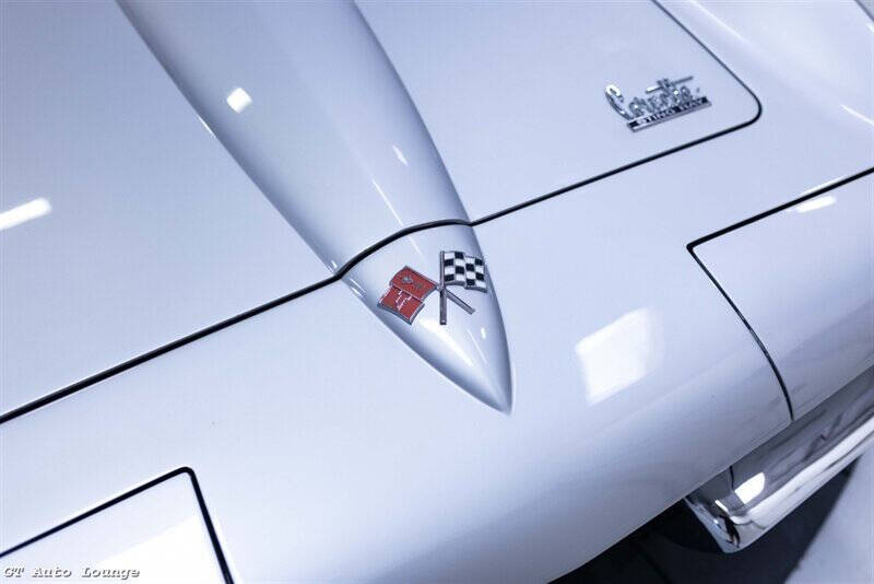 1966 Chevrolet Corvette 19