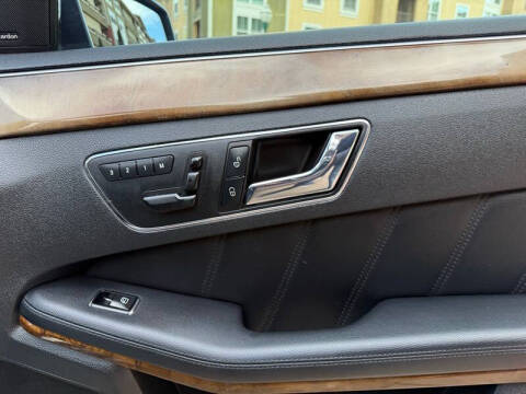 2011 Mercedes-Benz E-Class E 550 Luxury