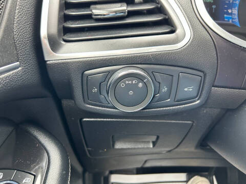 2017 Ford Edge Titanium