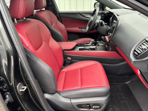 2025 Lexus NX 350h Premium