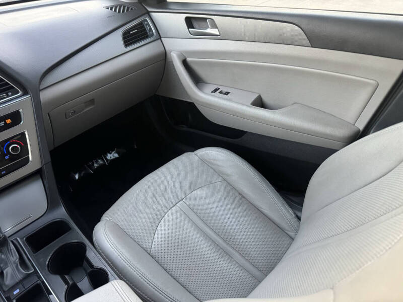 2015 Hyundai Sonata SE