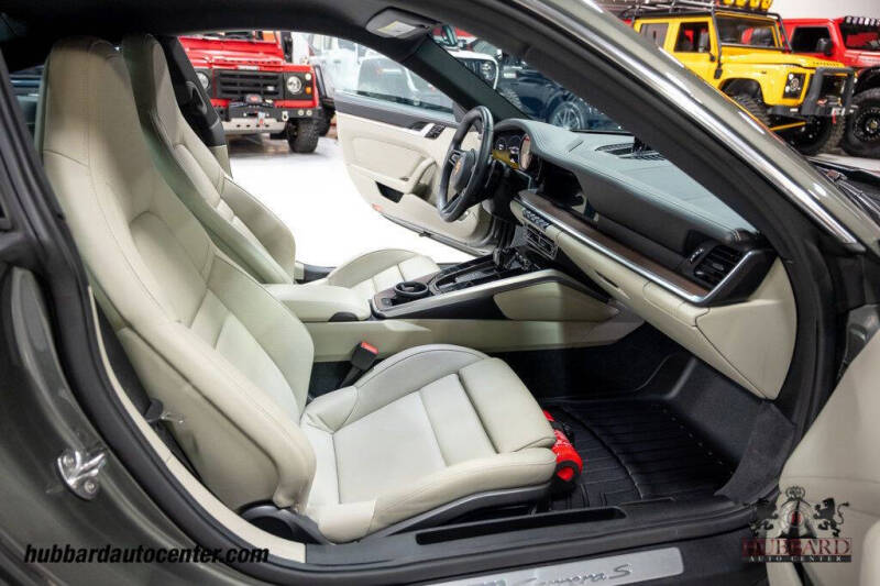 2020 Porsche 911