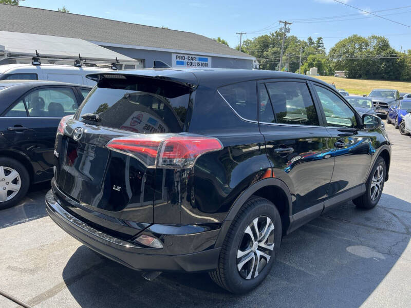 2018 Toyota RAV4 LE