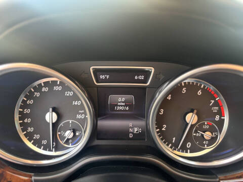 2015 Mercedes-Benz GL-Class GL 550 4MATIC