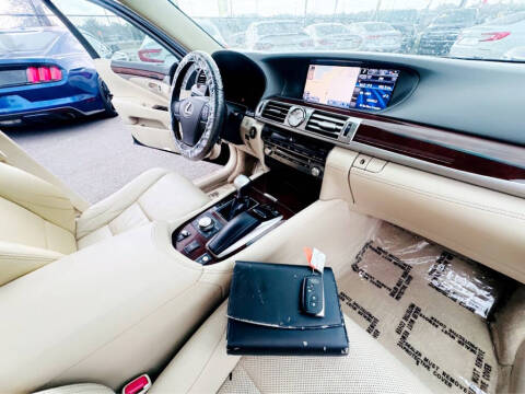 2013 Lexus LS 460