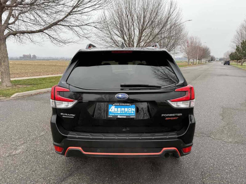 2022 Subaru Forester Sport