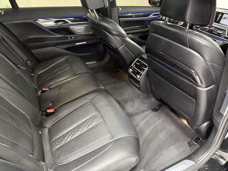 2018 BMW 7 Series 750i