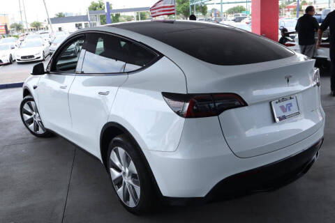 2023 Tesla Model Y Long Range