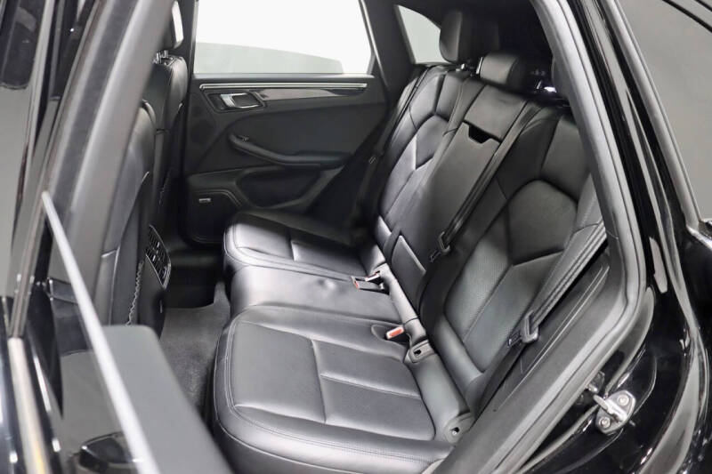 2018 Porsche Macan S