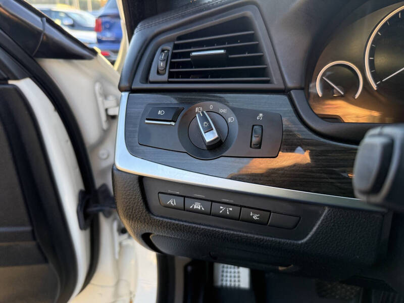 2016 BMW 5 Series 550i xDrive