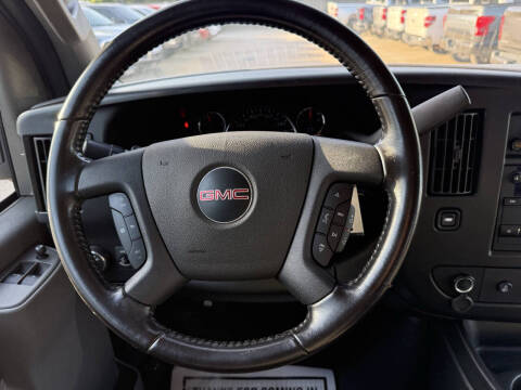 2022 GMC Savana 2500