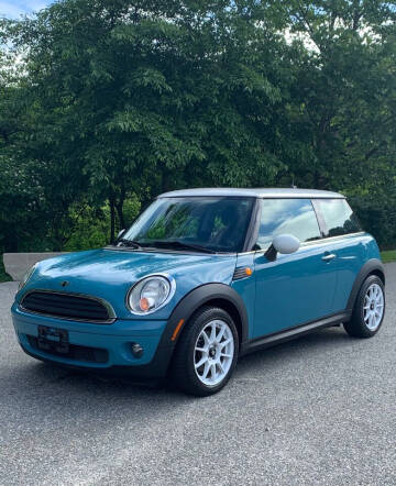 2009 MINI Cooper for sale at R Teto Motor Sales Inc. in Pawtucket RI