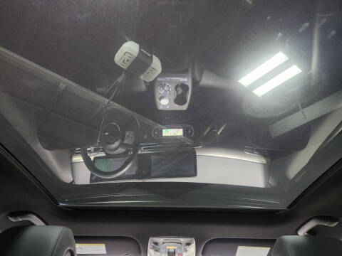2025 Genesis GV60 Standard
