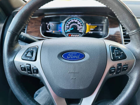 2014 Ford Taurus Limited