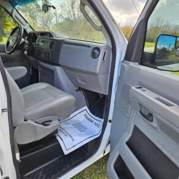 2011 Ford E-Series E-250