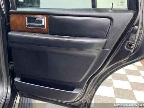 2016 Lincoln Navigator Select