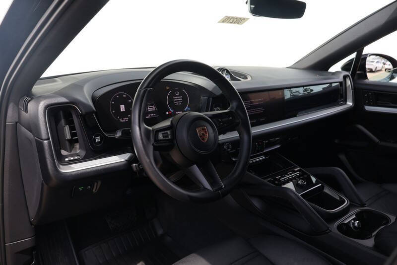 2024 Porsche Cayenne Coupe