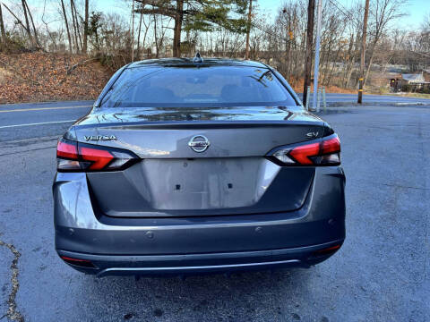 2021 Nissan Versa SV