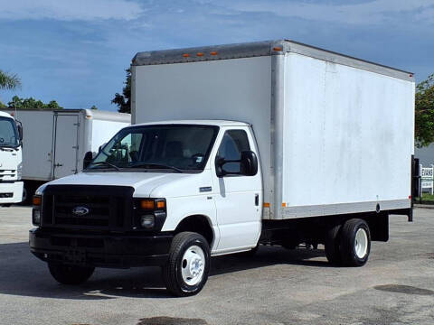 2012 Ford E-Series E-450 SD