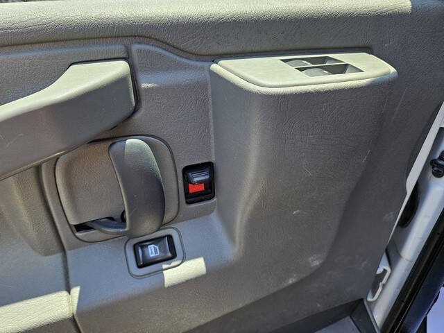 2016 Chevrolet Express 2500