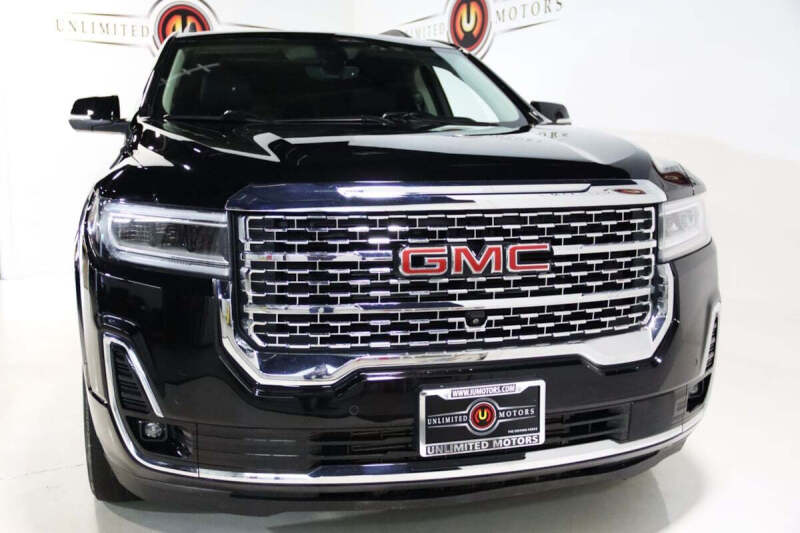 2022 GMC Acadia Denali